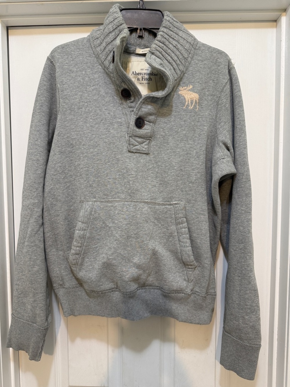 Abercrombie & Fitch Gray Shawl Collar Henley Sweatshirt Moose Logo L Y2K